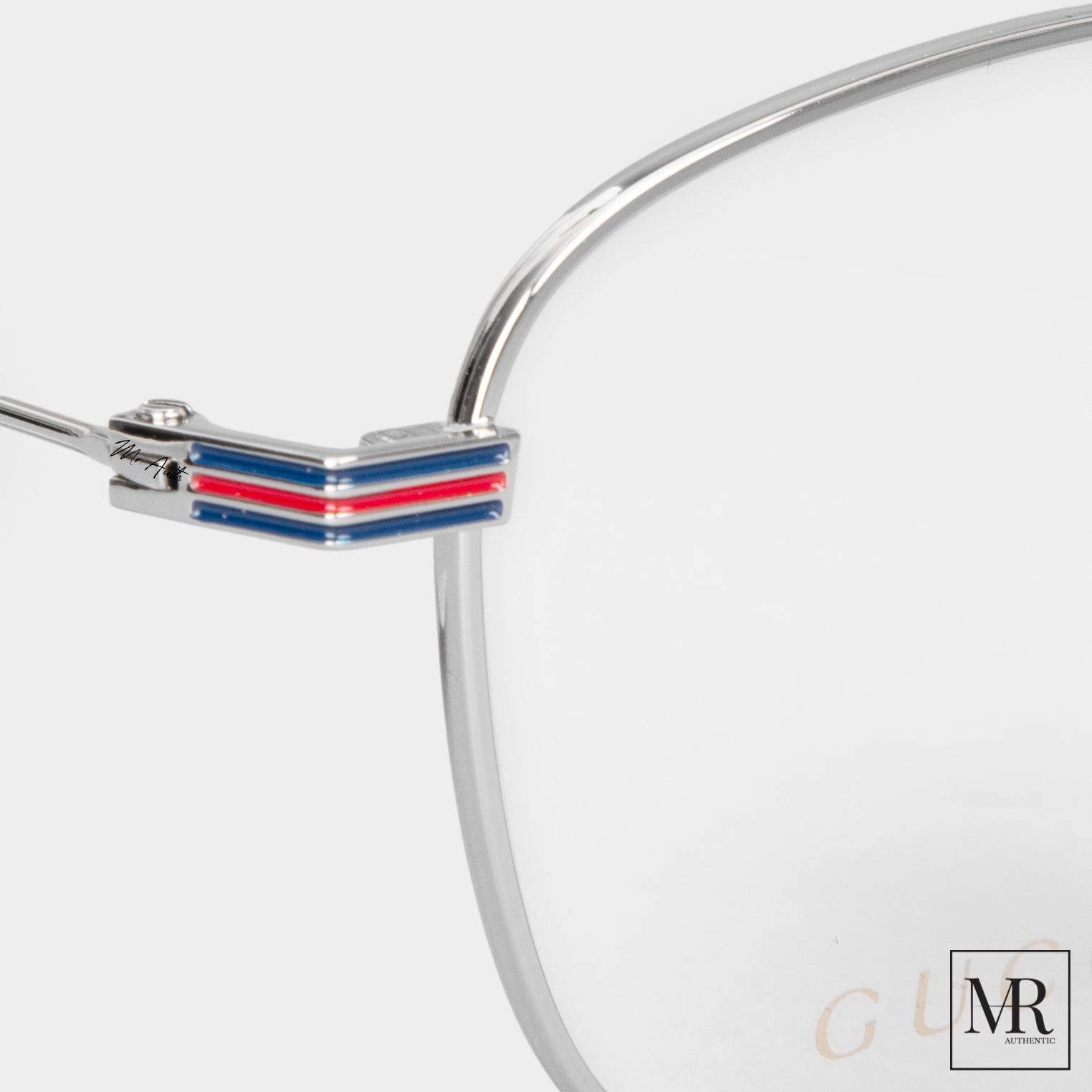 Gọng kính Gucci Glasses.