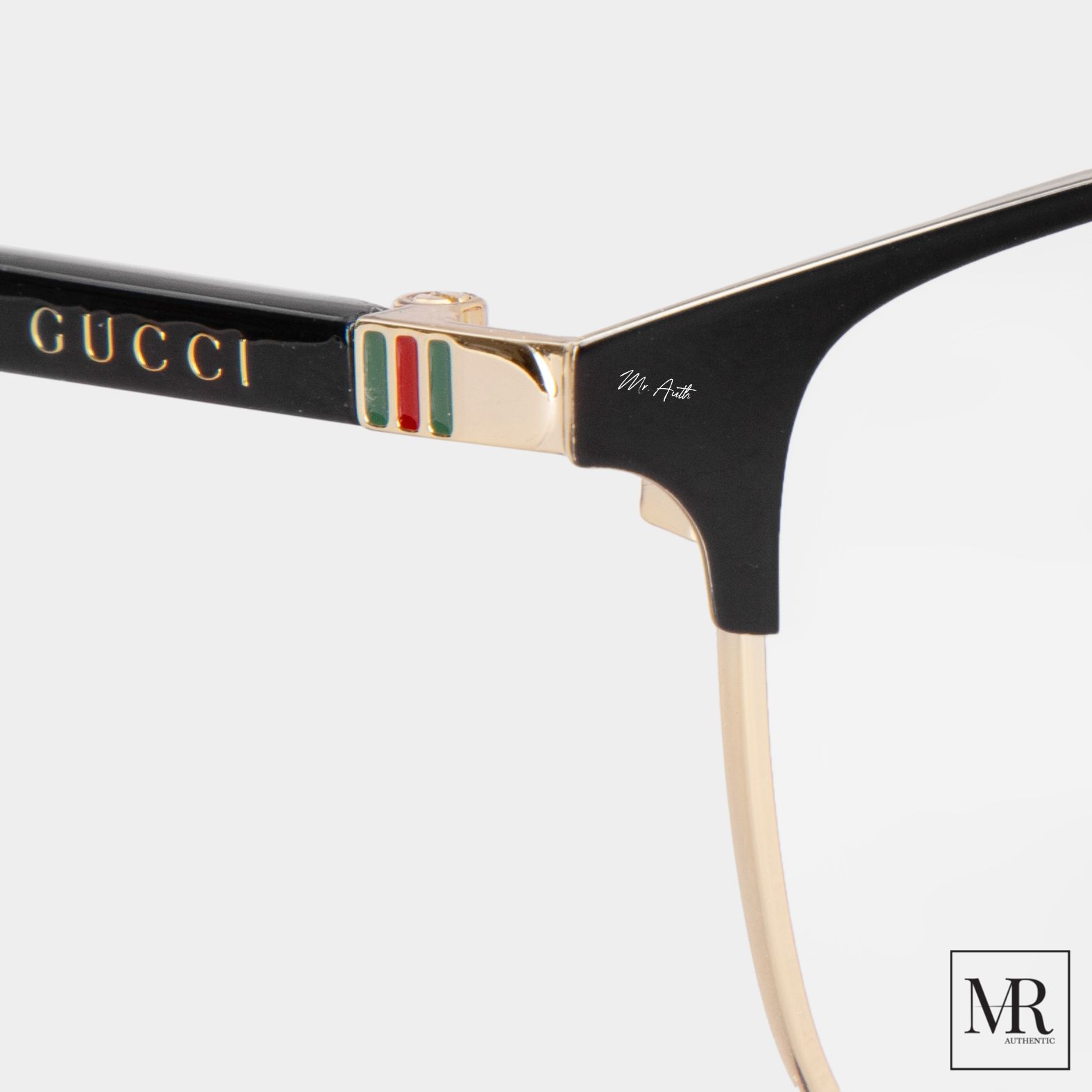 Gọng kính Gucci Glasses.