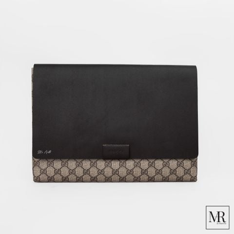  Ví Gucci GG Supreme Pouch. 