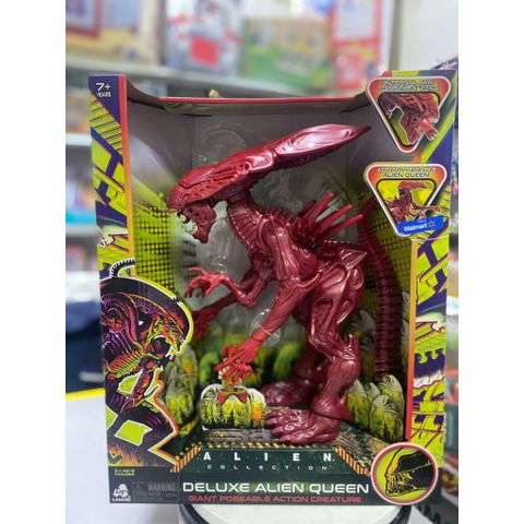  Alien Collection- Light & Sound Deluxe Alien Queen - RED 