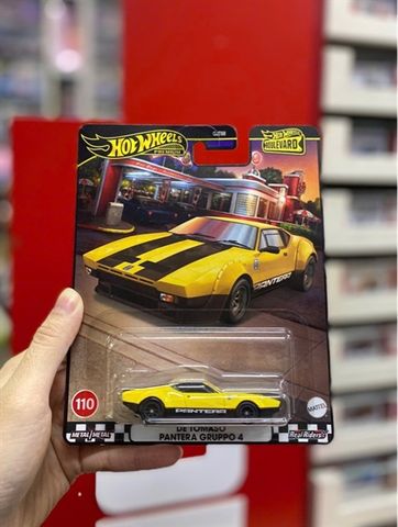  Mô hình xe HRT75 Hot Wheels Boulevard De Tomaso Pantera Gruppo 4 