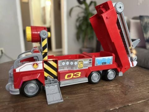  6060444 Paw Patrol Marshall’s Transforming Movie City Fire Truck 