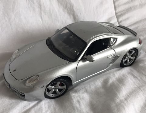  M31122-Porsche Cayman 