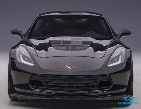  Mô hình ô tô Corvette Z06 tỷ lệ 1/18 màu đen 