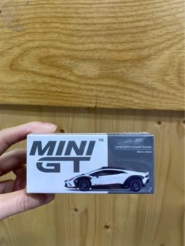  Xe mô hình MINI GT 1/64 Lamborghini Huracan Stellato Bianco Asopo (White) (Right Handle) 