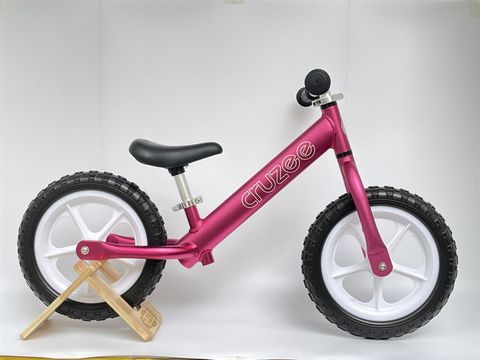  Xe Cruzee màu hồng 