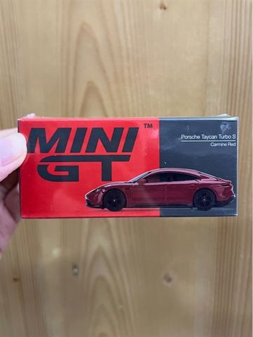  Xe mô hình MINI GT 1/64 Porsche Tycan Turbo S Carmine Red (LHD) 