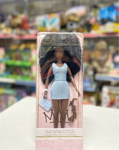  Naturalistas 11-inch Liya Fashion Doll and Accessories 