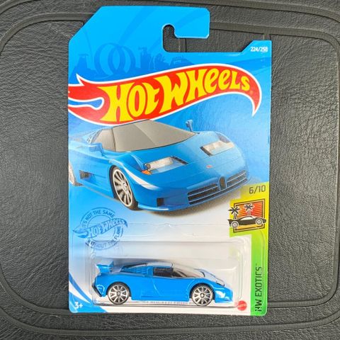  Xe mô hình Hot Wheels Basic Bugatti EB110 SS HCM60 