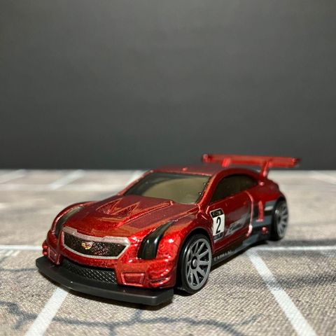  Xe mô hình HHD87 Hot Wheels Basic Car '16 Cadillac ATS-V R 