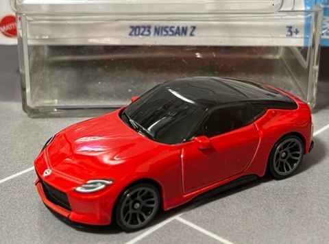  Mô hình xe HNK12 Hot Wheels Basic Car 2023 Nissan Z 