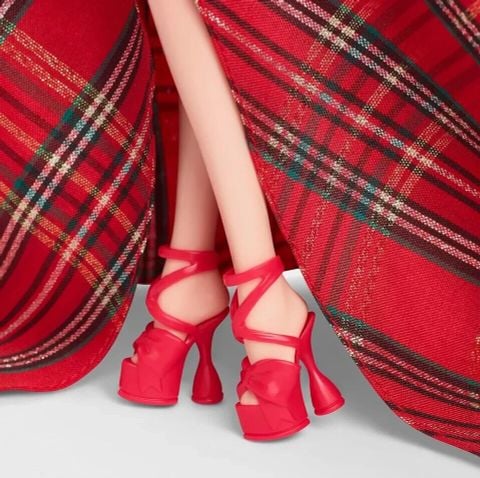  Búp bê HRM65 Barbie Signature Doll 2024 Holiday Blonde Fashion 