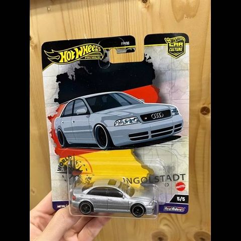  HRV81 Hot Wheels Car Culture World Tour Audi S4 Quattro 