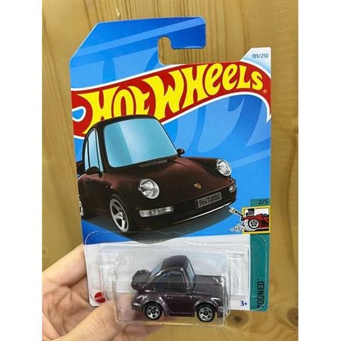  HXR15 Hot Wheels Basic Car, Porsche 911 Turbo 3.6 (964) 