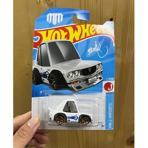  HXR23 Hot Wheels Mazda RX-3 White 