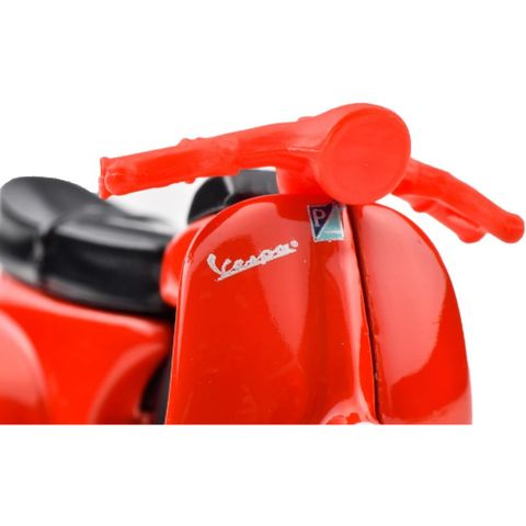  HXP89 Hot Wheels Basic Car Vespa 90 SS Super Sprint (1966) 