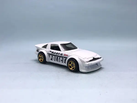  HXP90 Hot Wheels Basic Mazda RX-7 