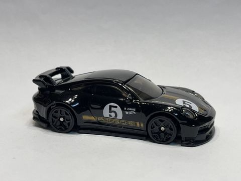  HYX17 Siêu xe Hot Wheels Basic Porsche 911 GT3 