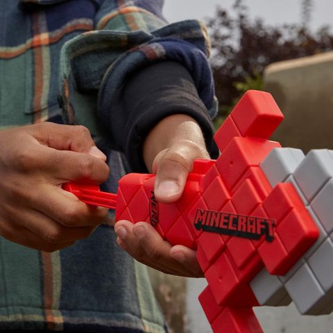  F7597 Nerf Minecraft HEARTSTEALER Heart Steeler 