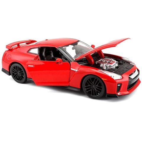  2017 Nissan GT-R R35 Red 1:24 Model 