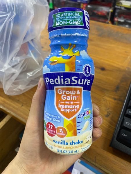  SỮA NƯỚC PEDIASURE GROW&GAIN VỊ VANI DÀNH CHO BÉ CÒI BIẾNG ĂN 237ML 