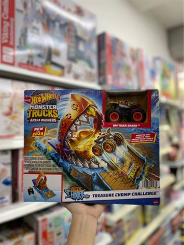  HTP17 - Hot Wheels Monster Trucks Tiger Shark Hw Monster Trucks Race Challenge 
