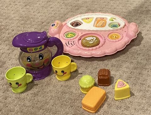  Đồ chơi 1585 VTech Learn and Discover Pretty Party Playset Tea Cake Music 