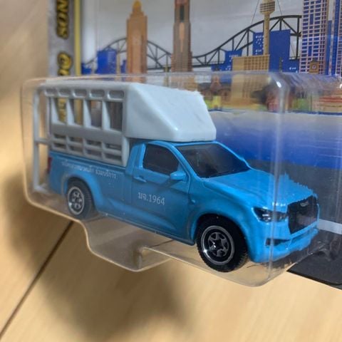 212053056T11 Xe Mô Hình MAJORETTE Isuzu D-Max Song Teaw Blue Edition 