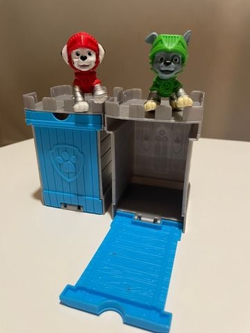  6062143 Paw Patrol Rescue Knights Collectible Blind Box Mini Figure 