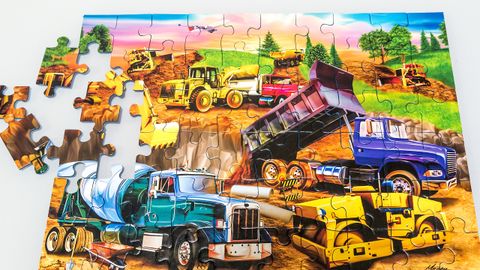  Xếp hình Puzzle Công trình xây dựng Ravensburger Construction Crowd 60 miếng 