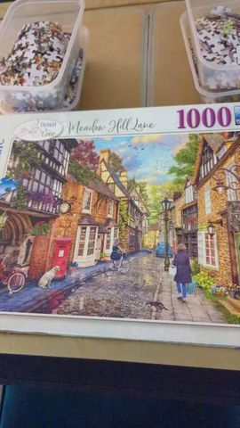  Tranh ghép Ravensburger 1000 Piece Meadow Hill Lane No 2 