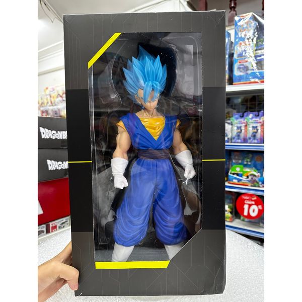 2223B Mô hình Super Saiyan Goku - có hộp