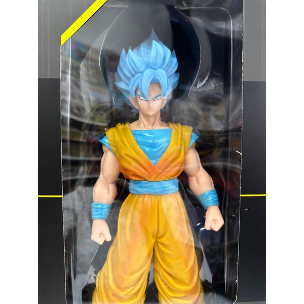 2226B Mô hình Super Saiyan Goku - có hộp