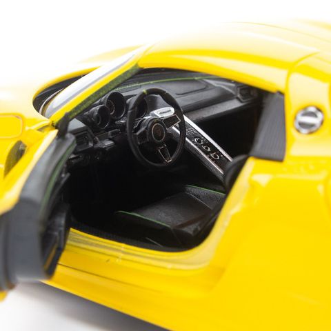  Mô hình xe Porsche 918 Spyder (Hard-Top) 1:24 Welly- 24055HW- Yellow 