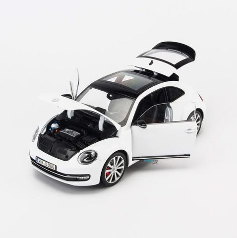  Mô hình oto Volkswagen New Beetle 2012 Welly tỷ lệ 1/18 