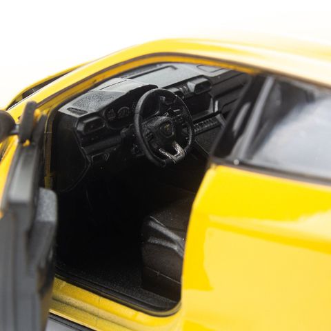  Mô hình xe Lamborghini Urus 1:24 Welly- 24094Y-Yellow 