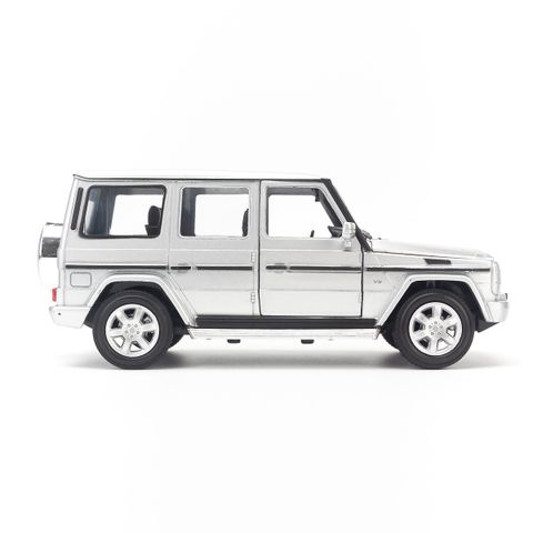  Mô hình xe Mercedes G500 1:24 Welly 24012W- Silver 