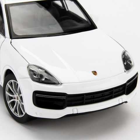  Mô hình xe Porsche Cayenne Turbo 1:24 Welly- 10032-White 