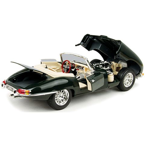  18-12046- 1:18 JAGUAR ''E'' CABRIO. (1961)( XANH) 