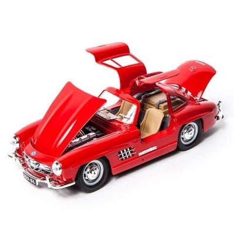  18-22023- 1:24 MERCEDES BENZ 300 SL (1954) 