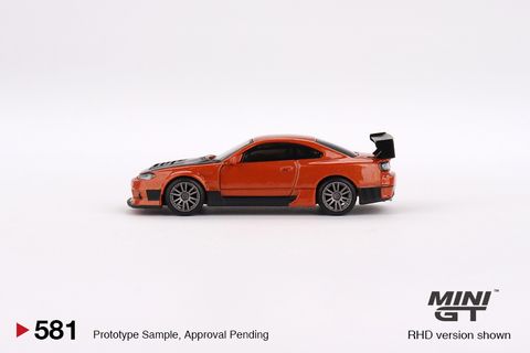  Xe mô hình MINI GT 1/64 Nissan Silvia S15 D-MAX Metallic Orange Right Handle 
