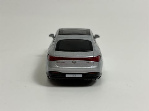  Mô hình xe MINI GT 1/64 Mercedes-Benz EQS 580 4MATIC Hi-Tech Silver Metallic (Left Handle) 