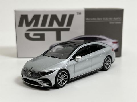  Mô hình xe MINI GT 1/64 Mercedes-Benz EQS 580 4MATIC Hi-Tech Silver Metallic (Left Handle) 