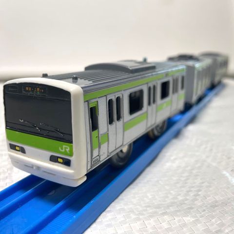  S-32 E231 500 Yamanote 
