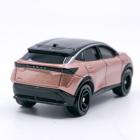  Tomica 64 NISSAN ARIYA (BOX)'21 (SPX24) 