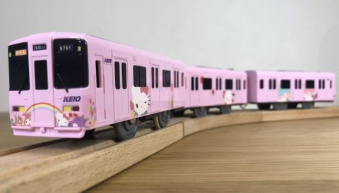  Đồ chơi tàu hỏa Plarail Keio 9000 Series Keio Sanrio Puroland Train Japan 