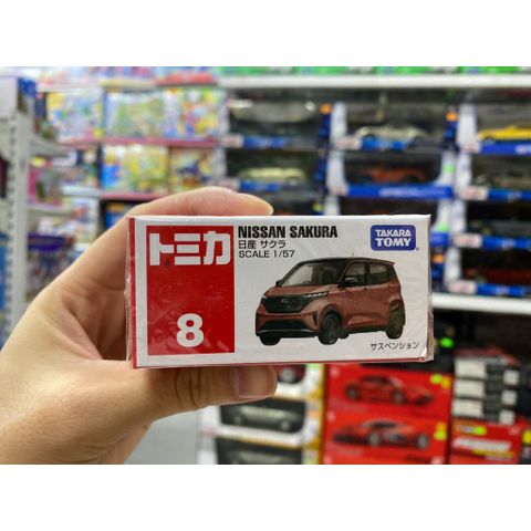  TOMICA 8 NISSAN SAKURA BOX 
