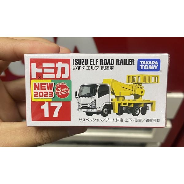Đồ chơi mô hình xe Tomica 17 Isuzu Elf Road Railer