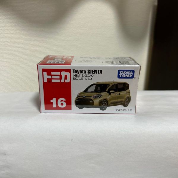 TOMICA 16 TOYOTA SIENTA