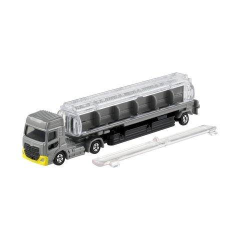  Long Tomica 136 UD Trucks Quon Tank Truck 